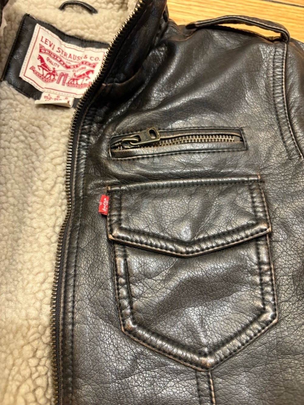 Levi's Dark Brown Faux Leather Bomber Jacket Coat Sherpa lined size large 12/13 - Picture 2 of 5